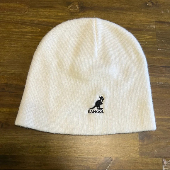 Kangol White Beanie - Picture 1 of 5